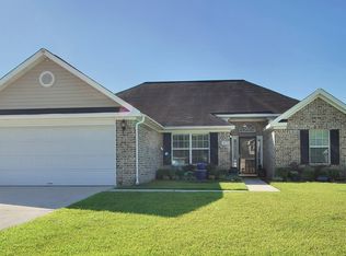177 Mills Run Dr, Savannah, GA 31405