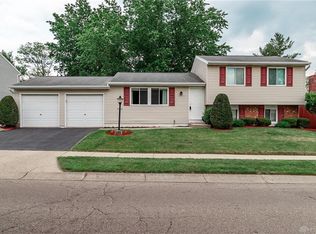 6050 Gander Rd E, Dayton, OH 45424