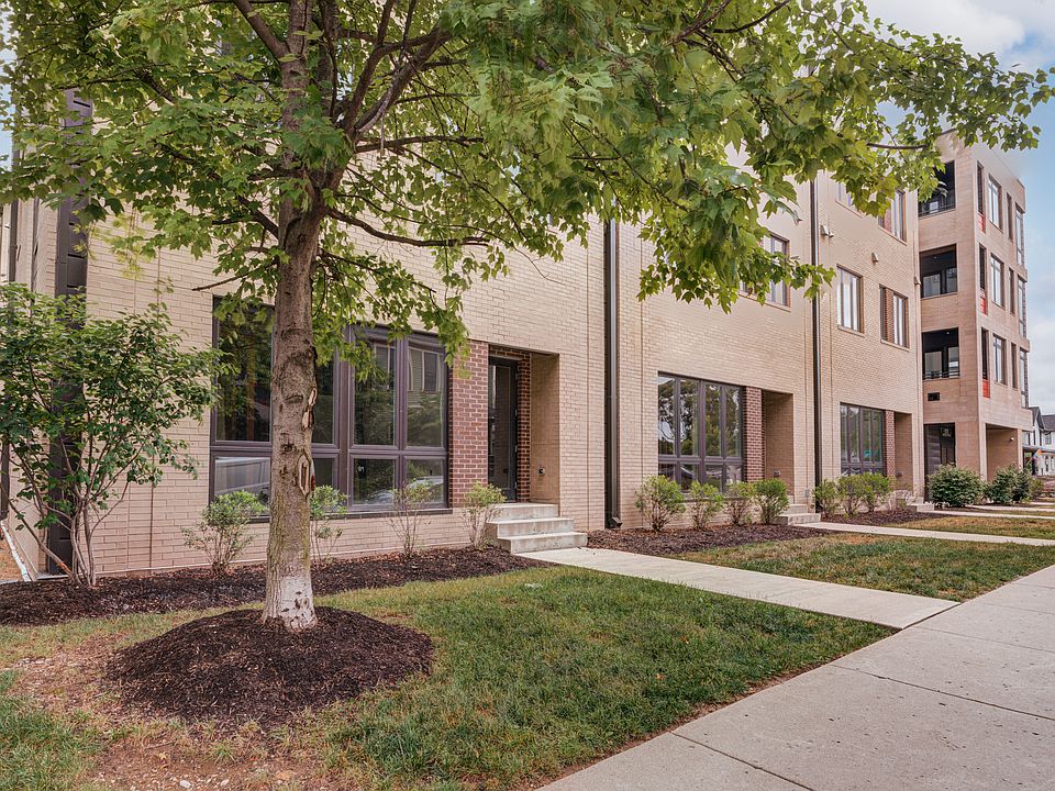1st image of 319 E 16th St Unit 205