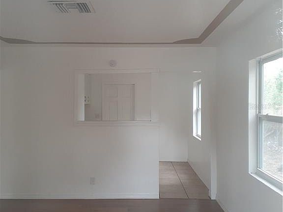 2nd image of 3151 Emerson Ave S