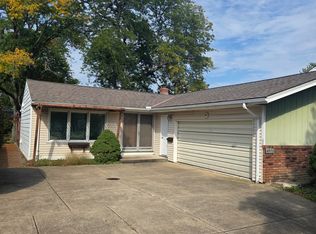 4973 Fairlawn Rd, Lyndhurst, OH 44124