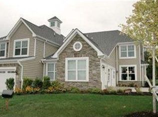 4379 E Harbors Edge Dr, Port Clinton, OH 43452