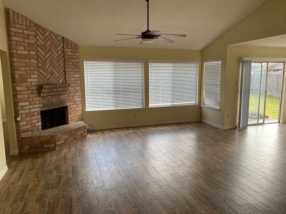 1st image of 2606 S Belgravia Dr