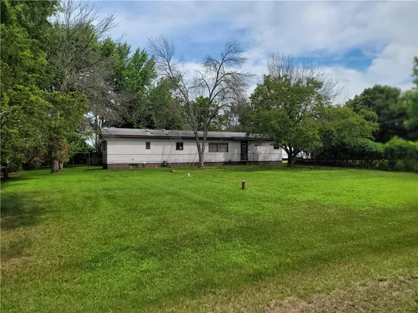 6520 Surrey Lane, Altoona, WI 54720