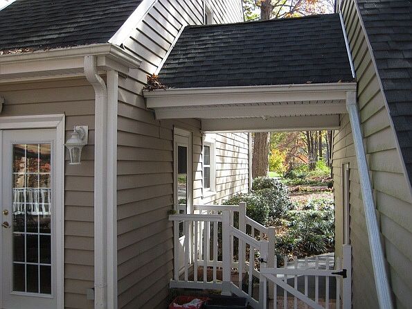 2nd image of 400 Kingsley Dr