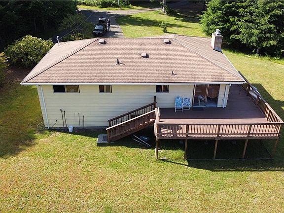 2nd image of 148 Glenn Ln