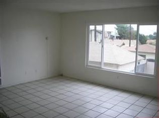 5834 Lime Ave APT 4, Long Beach, CA 90805