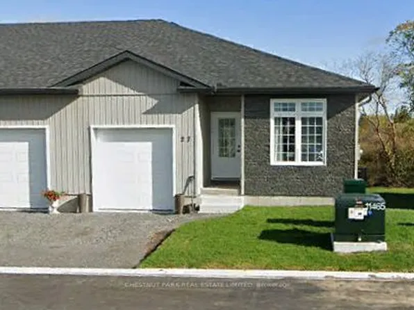 27 Dayton Ct, Prince Edward County, ON K0K 2T0
