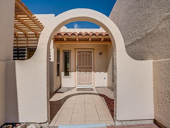 2nd image of 951 N Camino De Luz