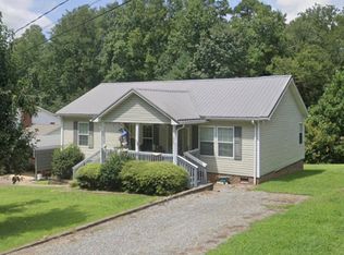 1564 Rector St, Granite Falls, NC 28630