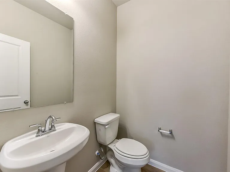 3842 Sugardale St — Photo 16