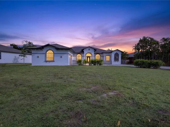 8044 San Carlos BLVD, FORT MYERS, FL 33967