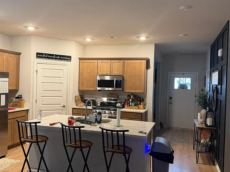 15015 Demarie Ln — Photo 5