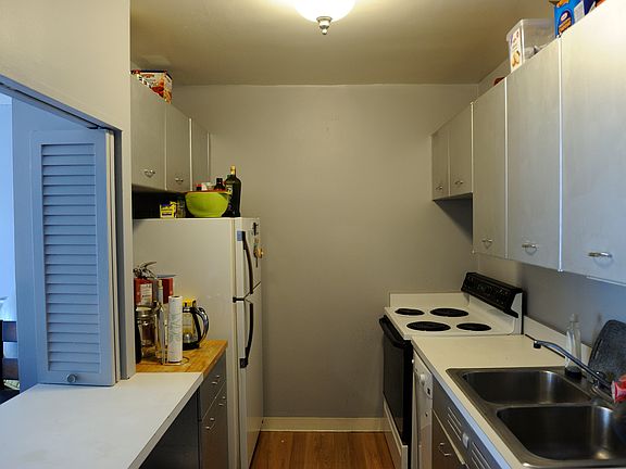 2nd image of 535 N Michigan Ave APT 3104
