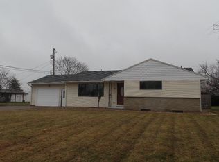 941 Shaw Dr, Newark, OH 43055