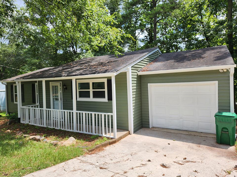 1st image of 1490 Meadowlark Dr