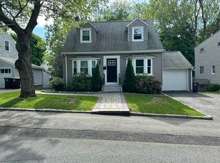 134 Pierce Rd, Weymouth, MA 02188