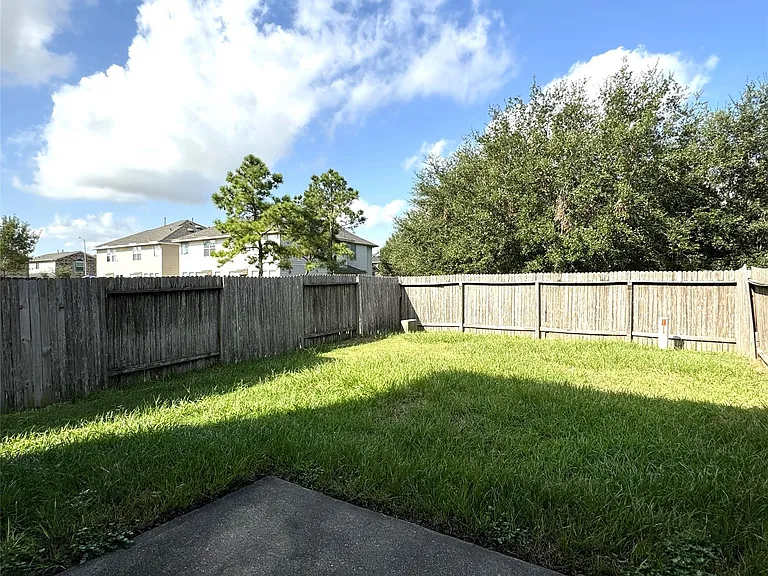 11515 Jacinth Ct — Photo 36