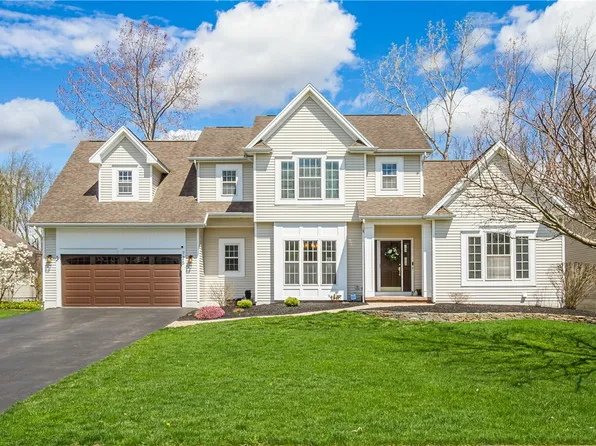 725 Rookery Way, Macedon, NY 14502