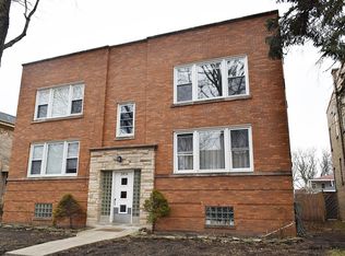 2834 W Berwyn Ave, Chicago, IL 60625