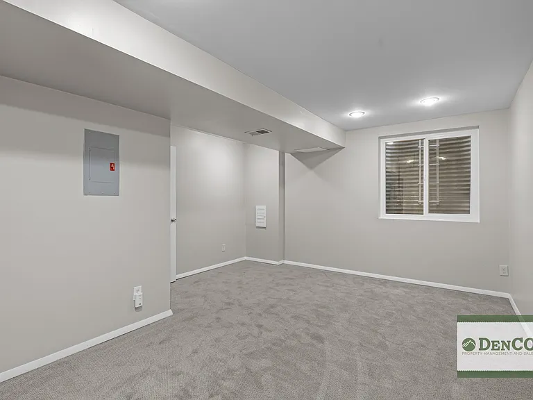7476 E Arkansas Ave #207 — Photo 17