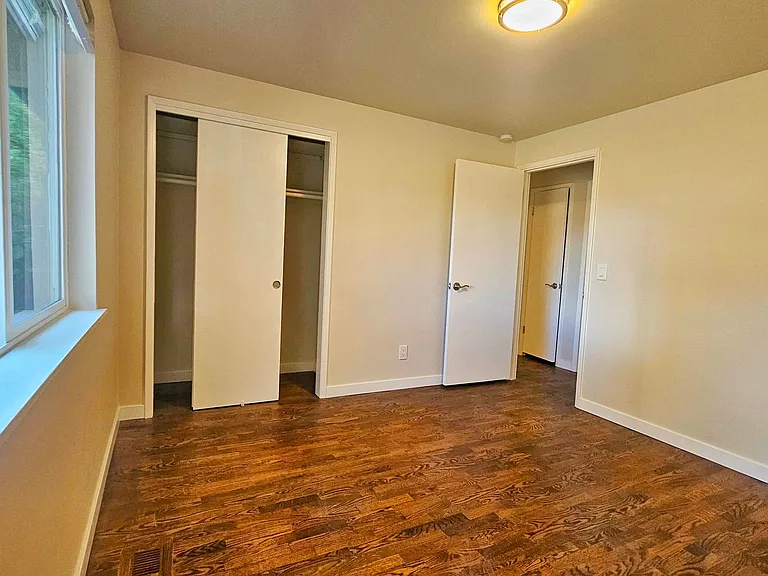 13865 SE 40th St — Photo 13