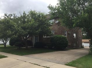 1862 Mark Ave APT 3, Elgin, IL 60123