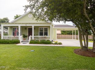 116 Elva Ave, Pass Christian, MS 39571