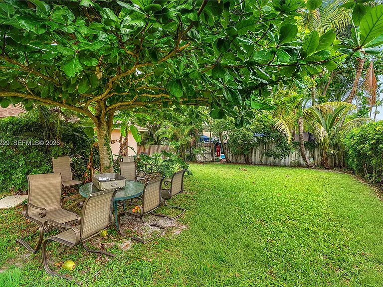 1586 Old Cypress Trl — Photo 35