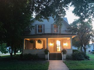 701 Grant St, Holdrege, NE 68949