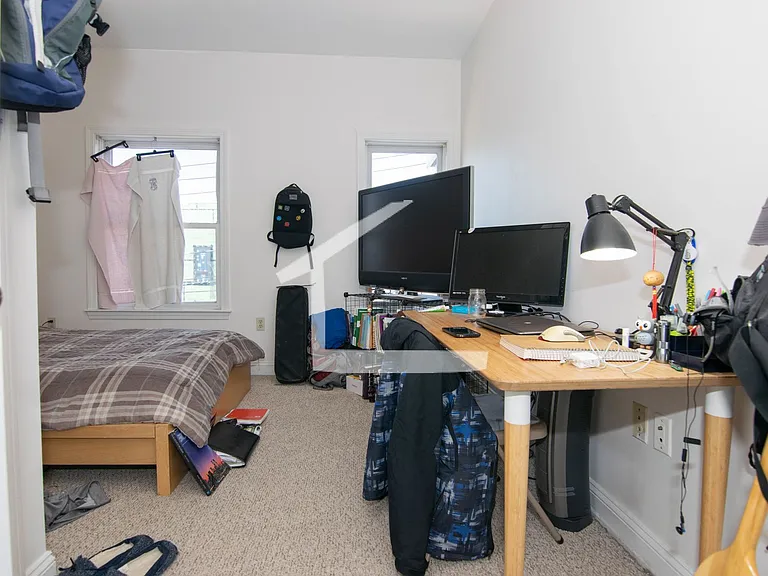 8-10 Glencoe St #2 — Photo 7