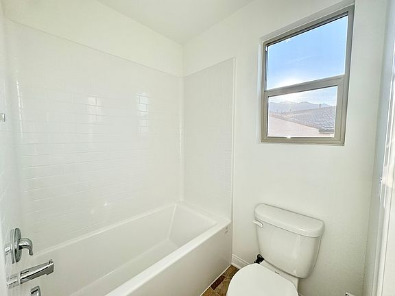 5th image of 8358 Anthony St