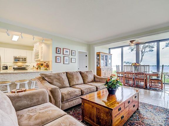 2nd image of 2526 NW Seagrass Dr #5B
