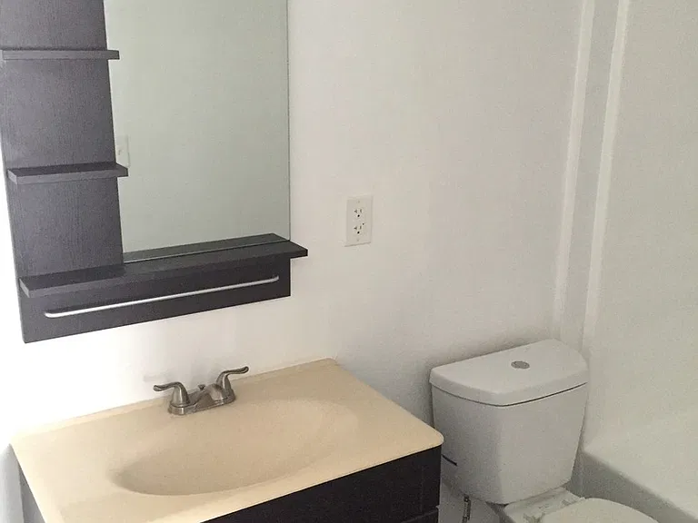Playa Palms Apartments LLC — Photo 38