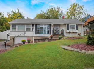 1 Major Andre Dr, Stony Pt, NY 10980