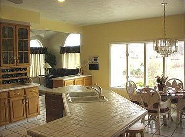 5th image of 312 Dogwood Dr