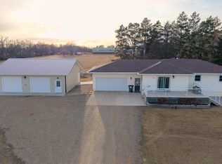 3005 81st Ave SE, Jamestown, ND 58401