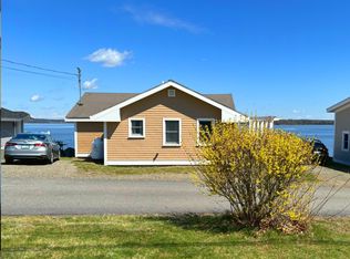 14 Brackett Pt, Greenland, NH 03840