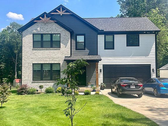 4th image of 208 Morris Farm Rd