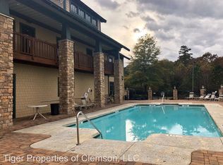 221 Harts Cove Way, Seneca, SC 29678