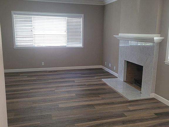 5th image of 209 Shelley Ave APT A