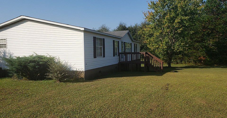 2nd image of 124 Confederate Rd