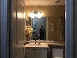 21 Upper Duke Cres #312 — Photo 8
