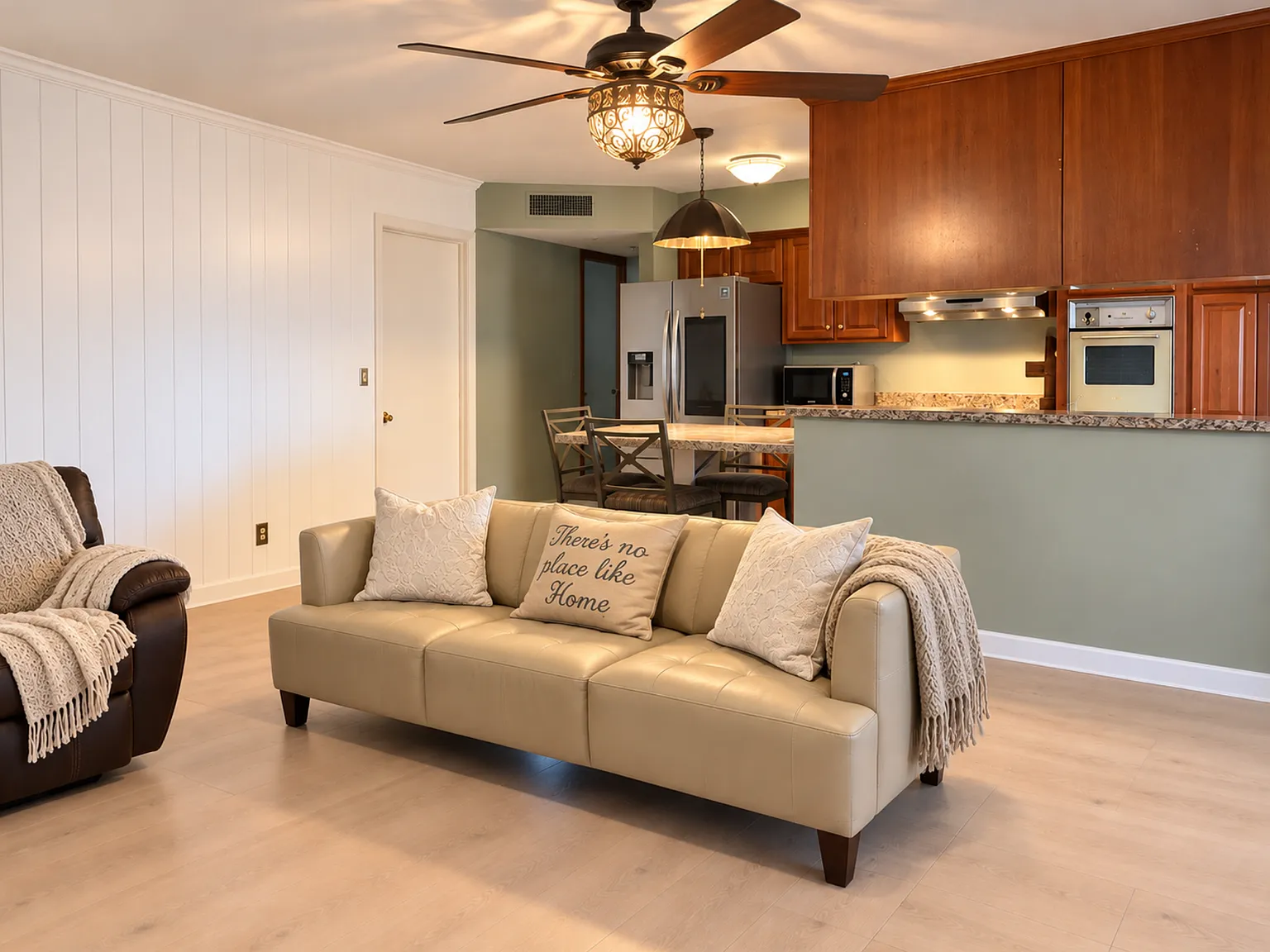 3750 W Altadena Ave — Photo 3
