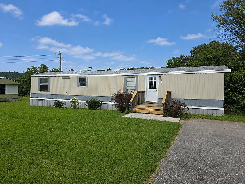 1493 Hickory Valley Rd