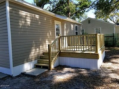 2nd image of 1617 Deer Ave