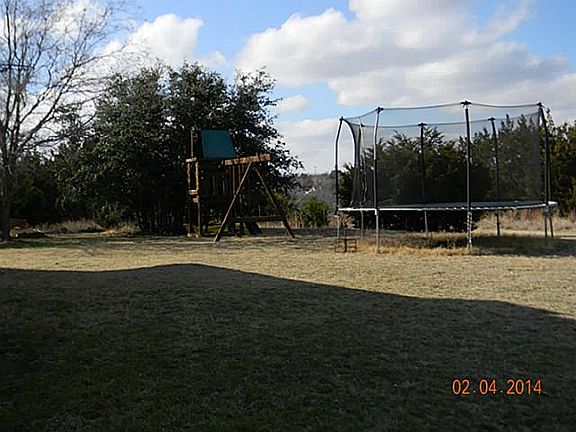 4th image of 214 Poverty Hill Ln