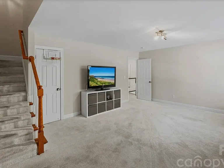 12106 Kane Alexander Dr — Photo 21