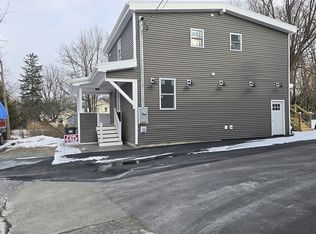 14 Park Way, Castleton, NY 12033