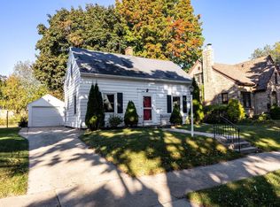 2124 N 19th St, Sheboygan, WI 53081